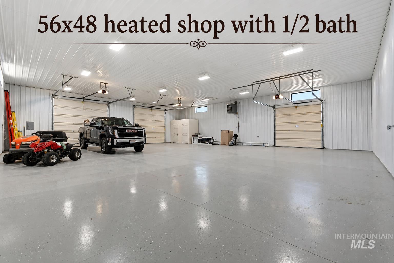 5340 S Black Cat Rd.