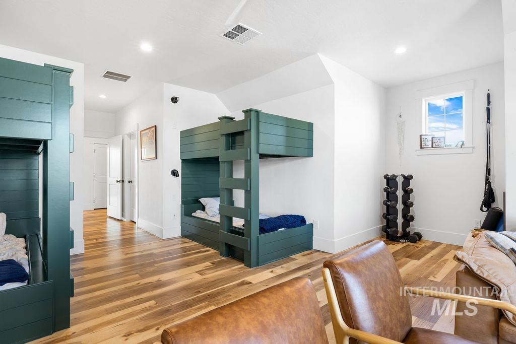 7723 W Hevelius