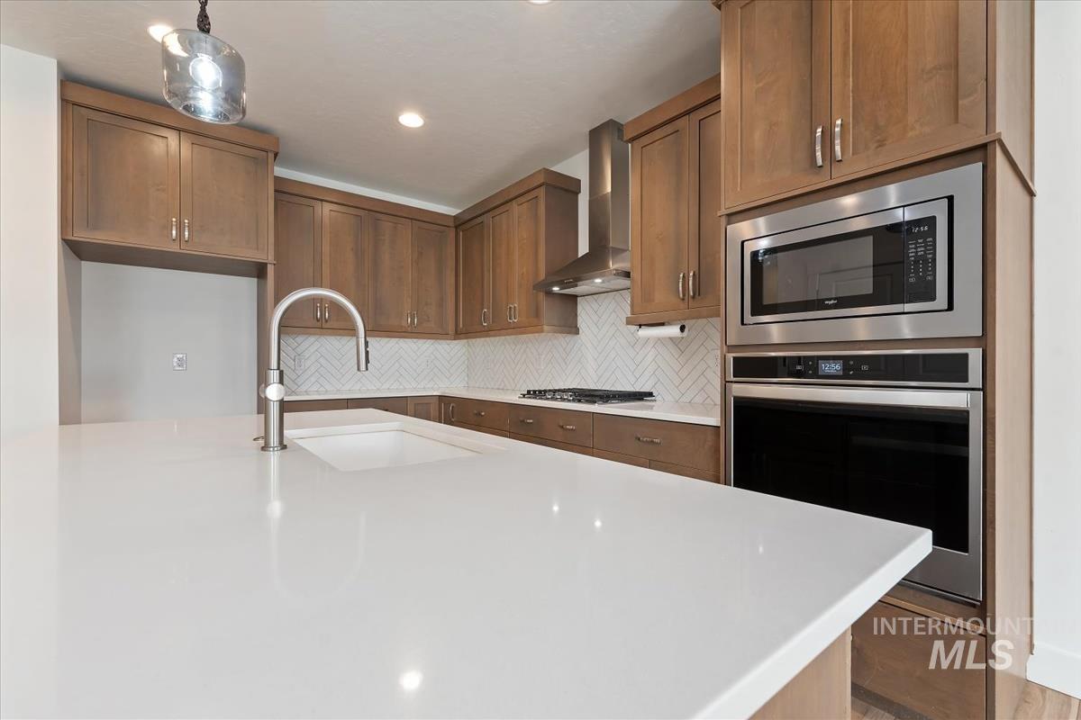 12541 W Shortcreek St.