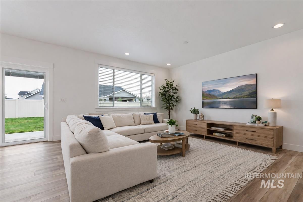 12541 W Shortcreek St.
