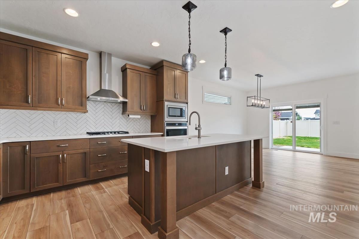 12541 W Shortcreek St.