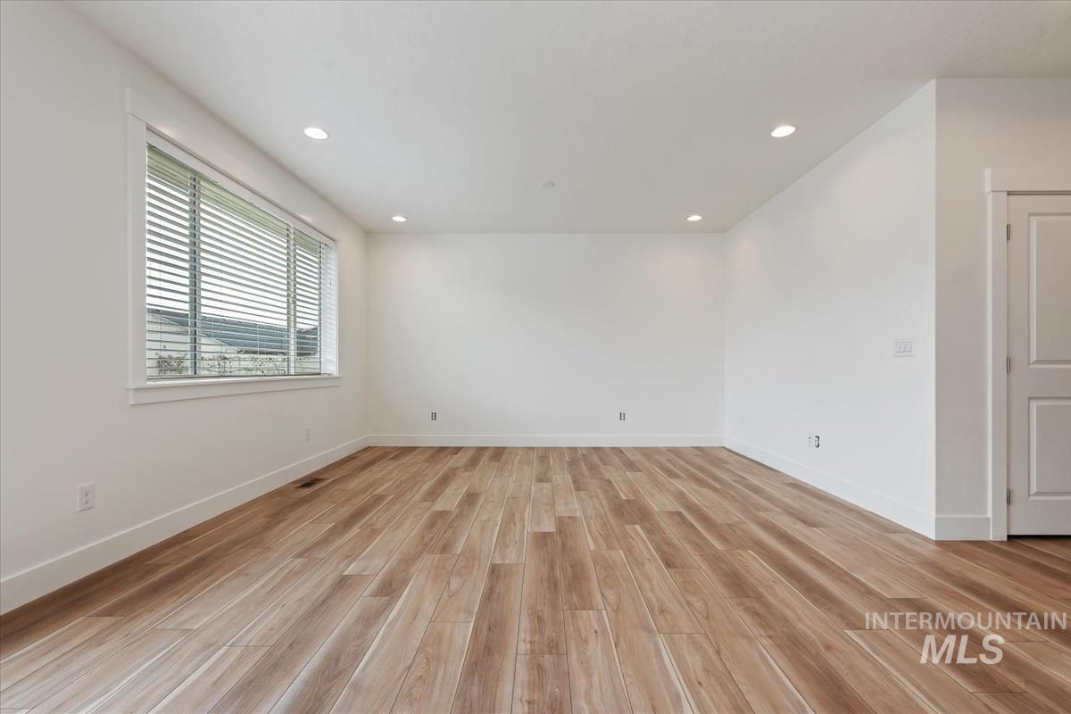 12541 W Shortcreek St.
