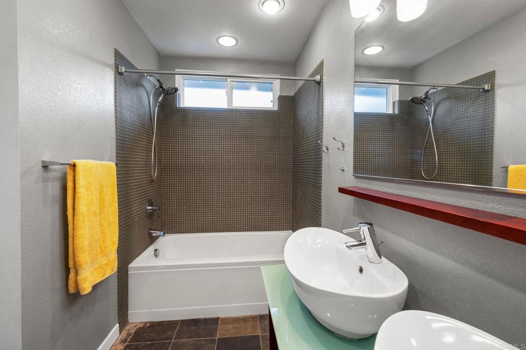 3351 Heather Ridge Court