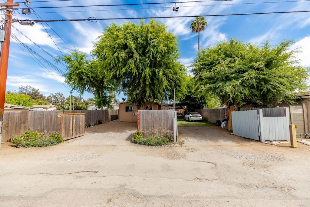 548 9th Avenue