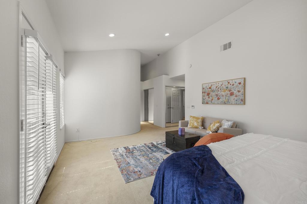4963 Lamia way