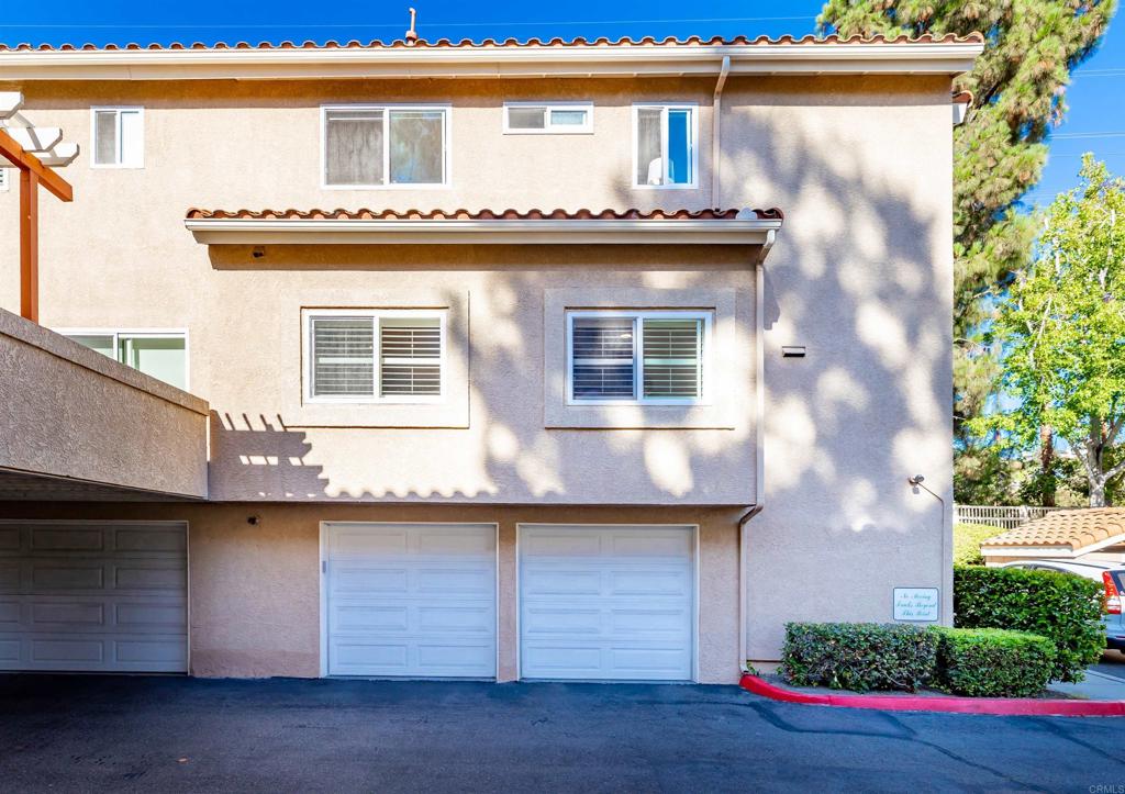 7758 Caminito Monarca 101