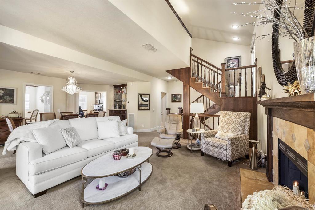 7758 Caminito Monarca 101