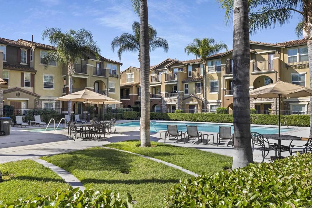 10214 Daybreak Lane Unit: 2