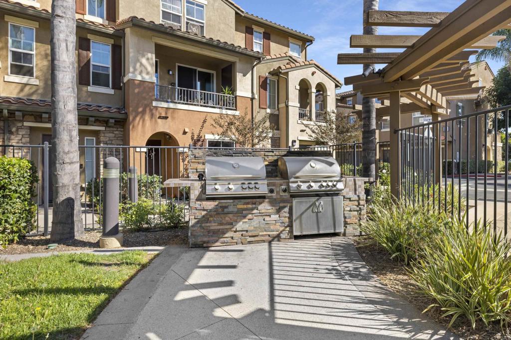 10214 Daybreak Lane Unit: 2