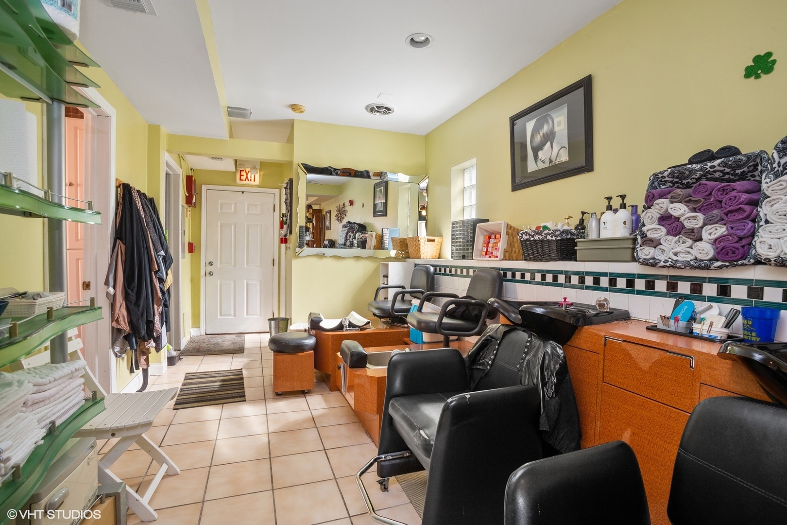 1033 Waukegan Road