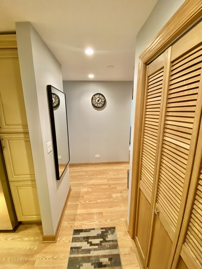 1126 S New Wilke Road Unit: 208