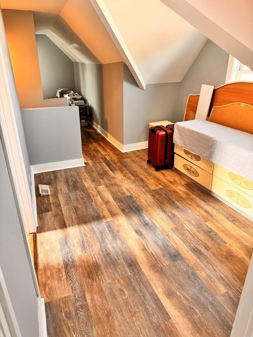 5040 W Berenice Avenue