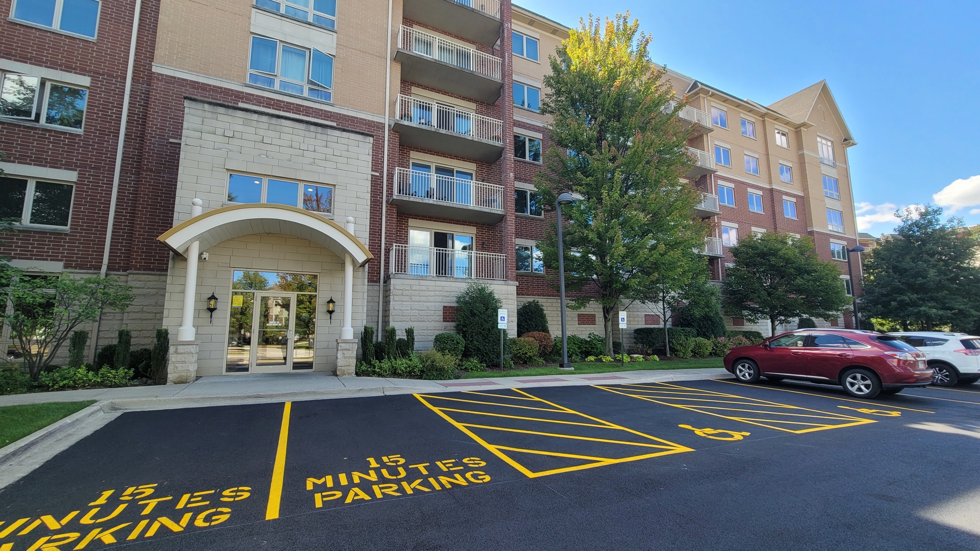8300 Concord Drive Unit: 514