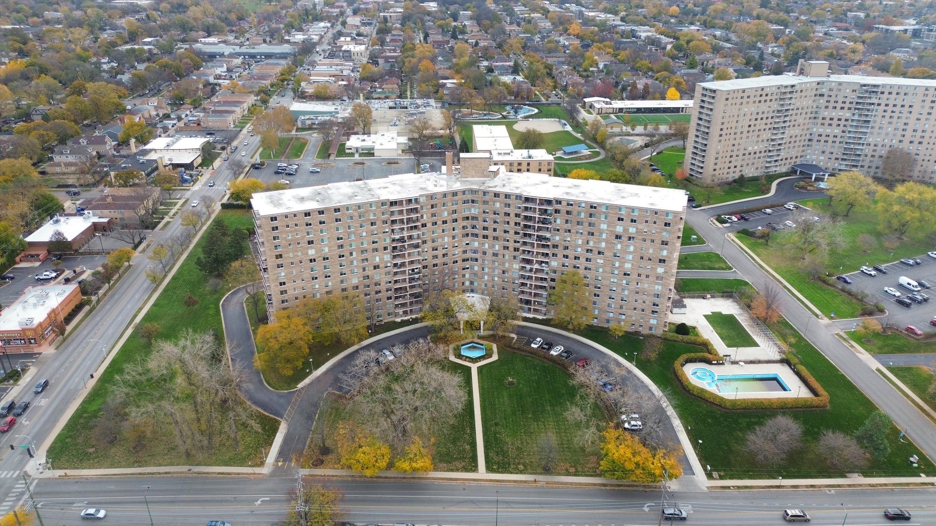 7141 N Kedzie Avenue Unit: 1212