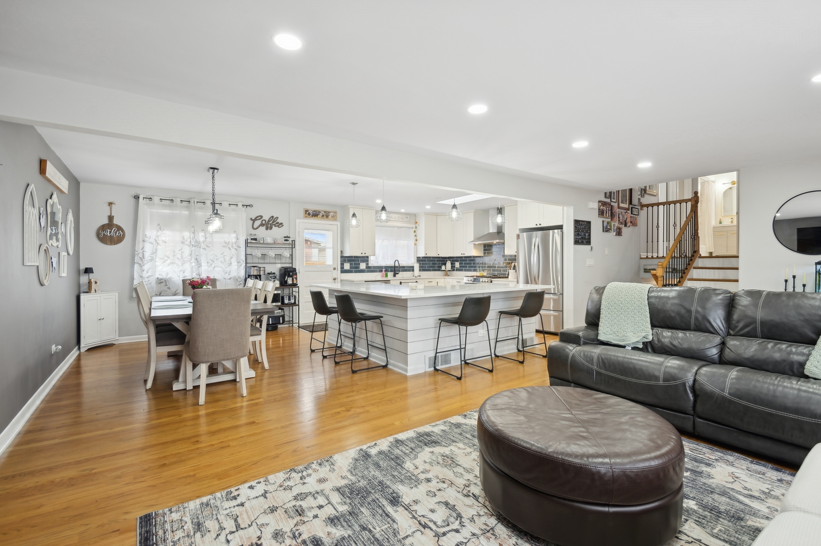 7752 Churchill Street