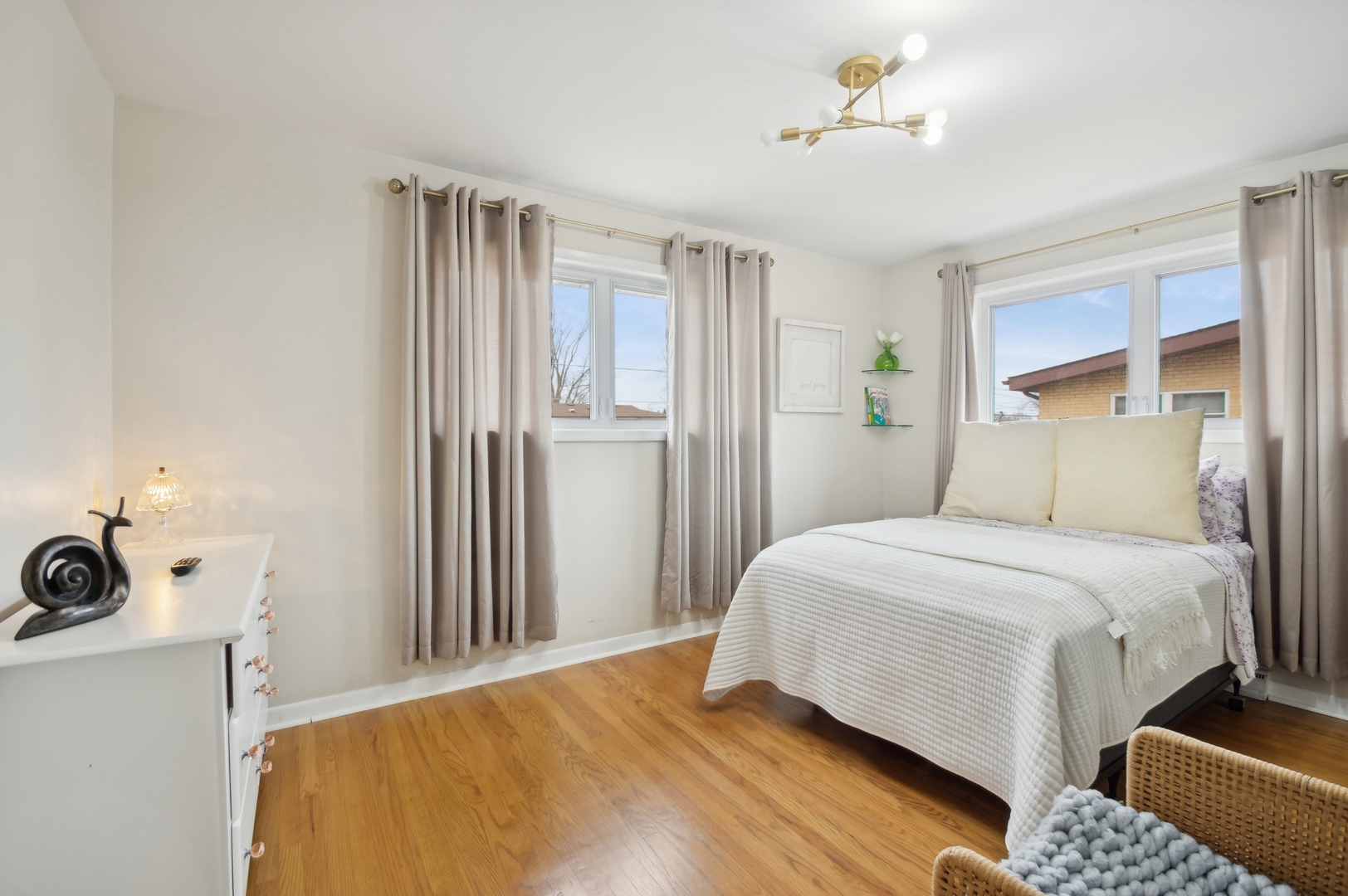 7752 Churchill Street