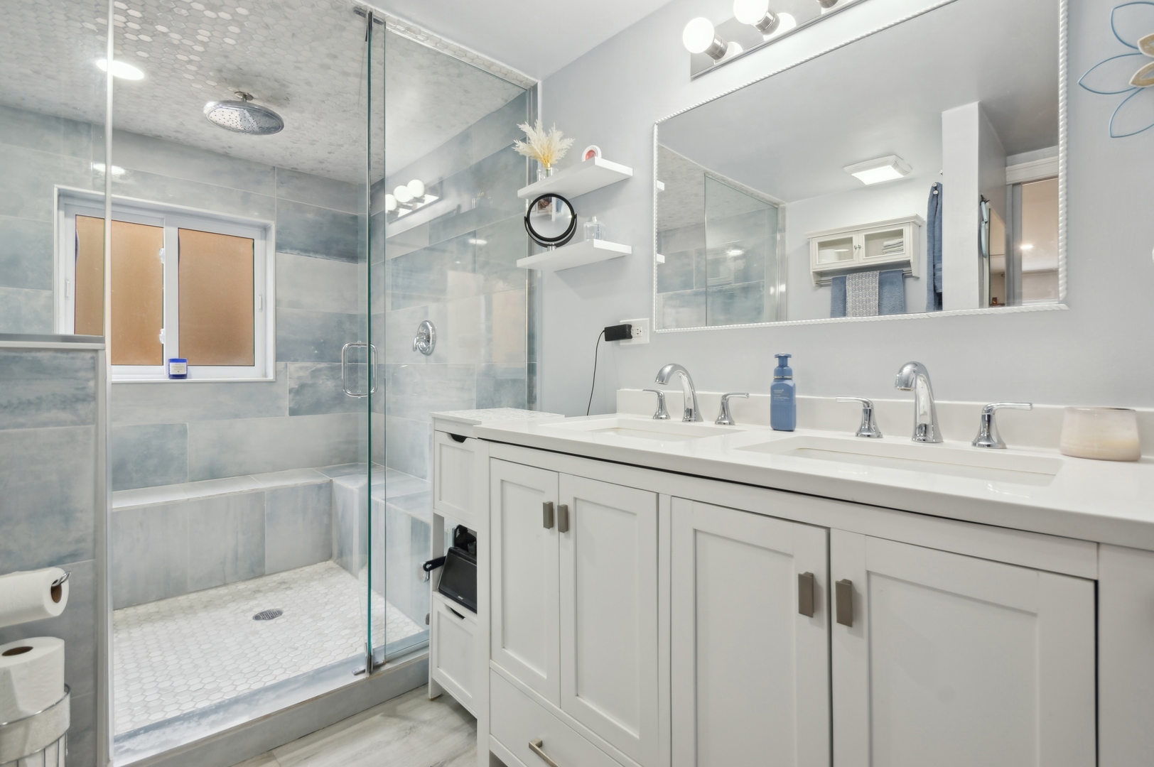 7752 Churchill Street