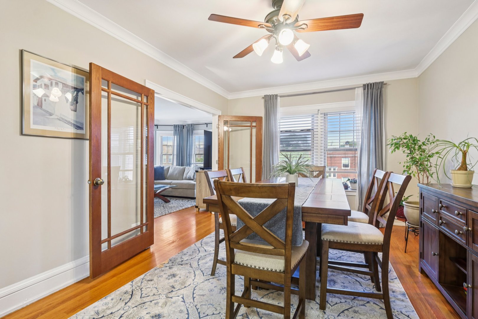 6203 N Oakley Street Unit: 3