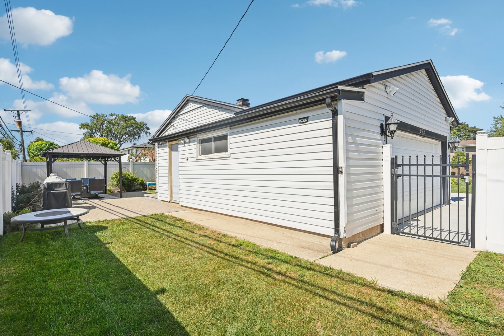 998 Willson Drive