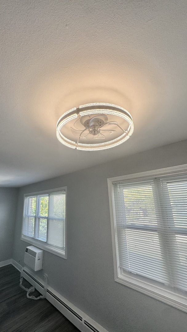 2422 W Berwyn Avenue Unit: 309