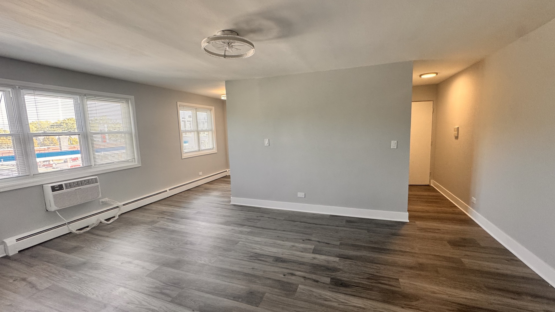 2422 W Berwyn Avenue Unit: 309