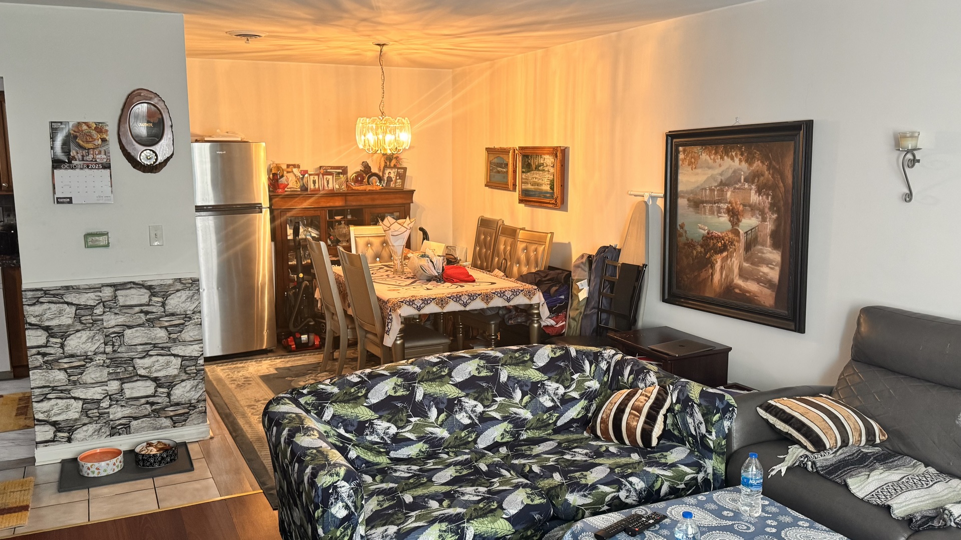 6220 N Ridge Avenue Unit: S203