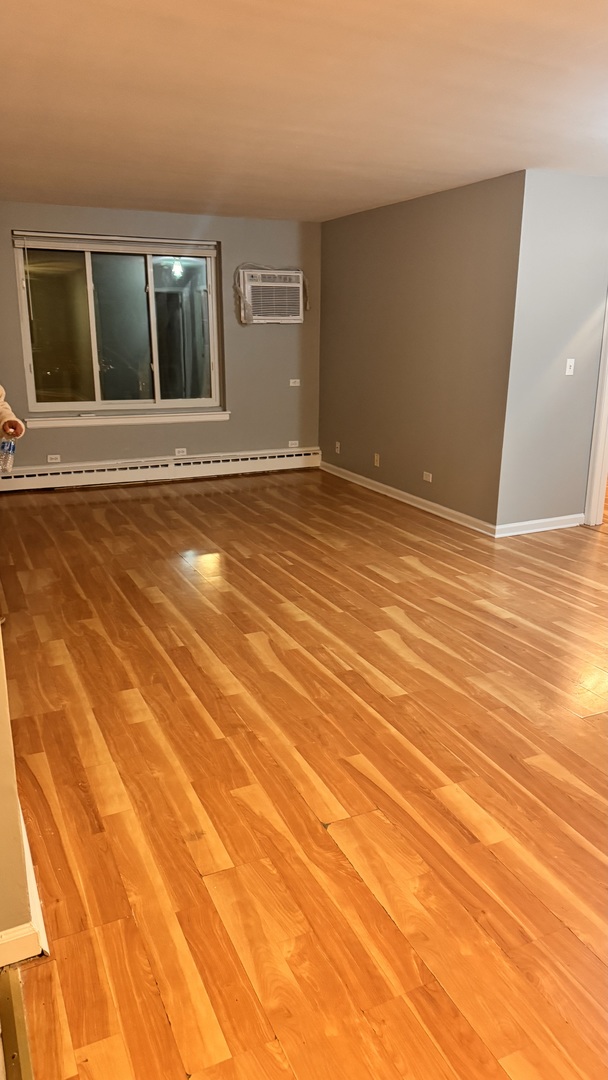 2843 W Arthur Avenue Unit: 1E