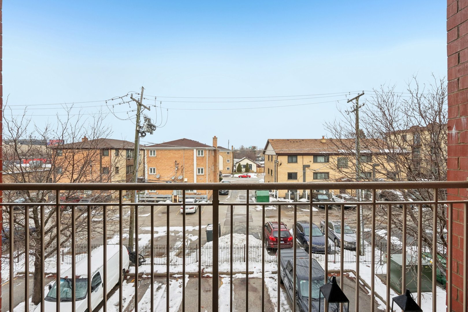 9864 LELAND Avenue Unit: 309