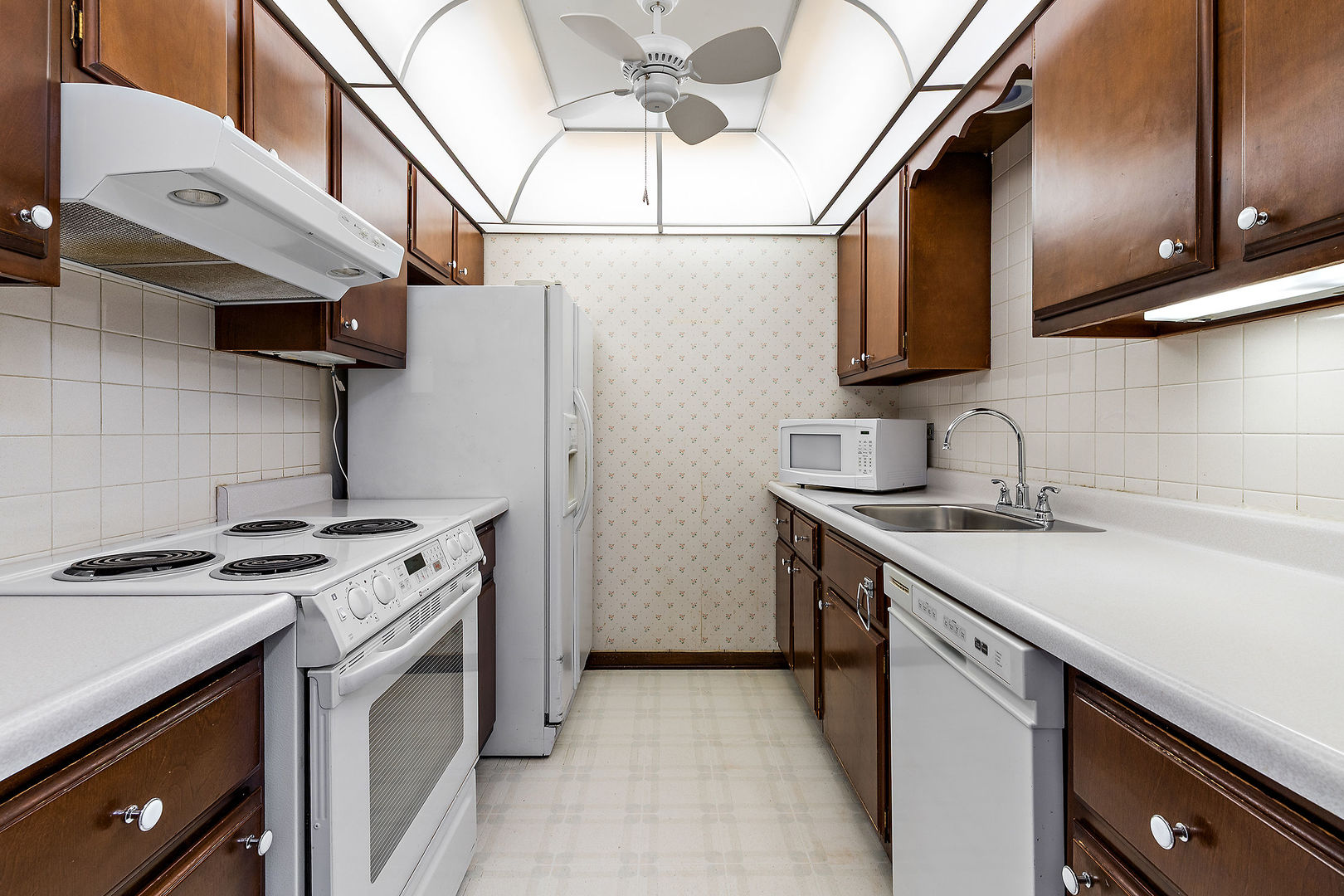 2500 Archbury Lane Unit: 1A
