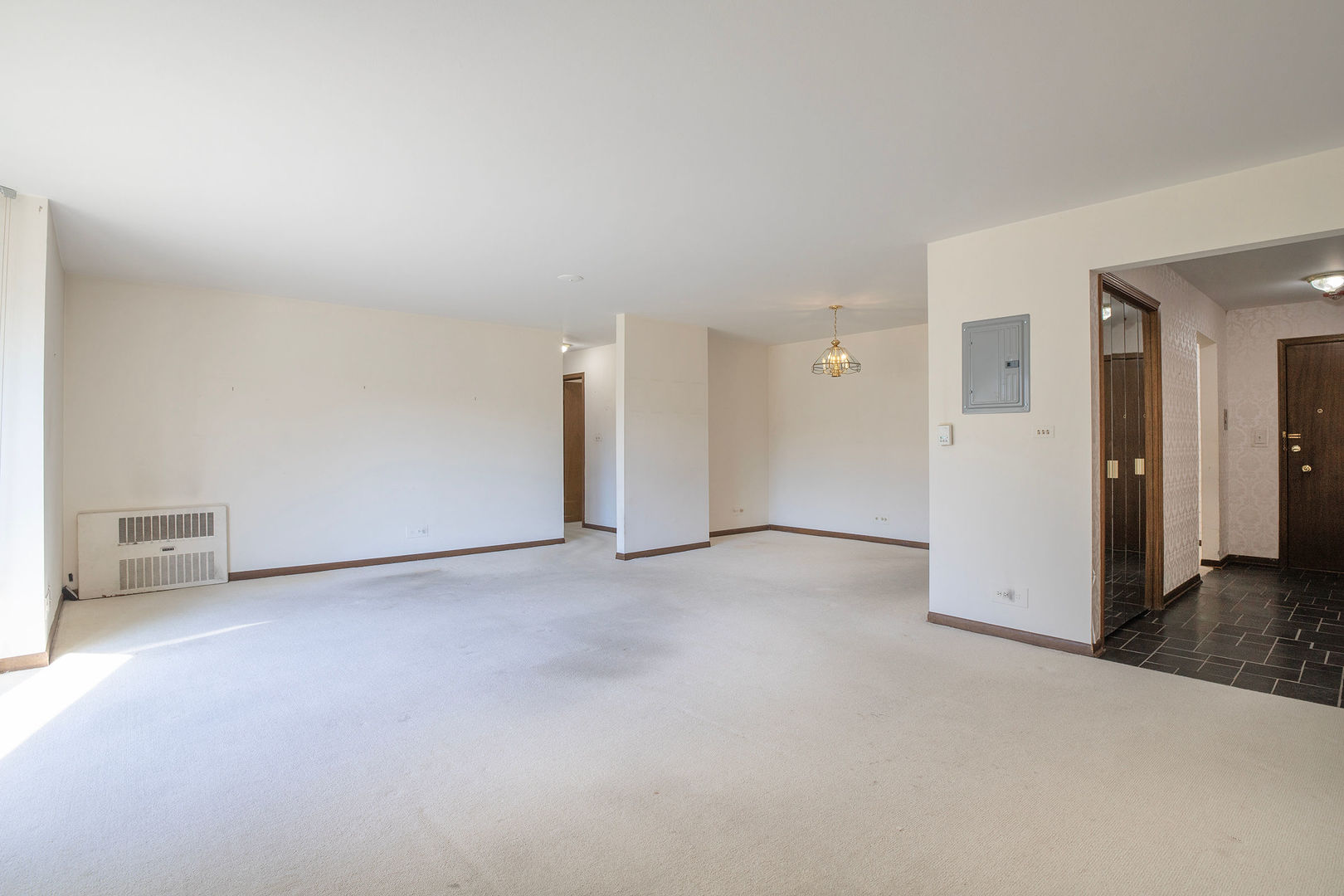 2500 Archbury Lane Unit: 1A