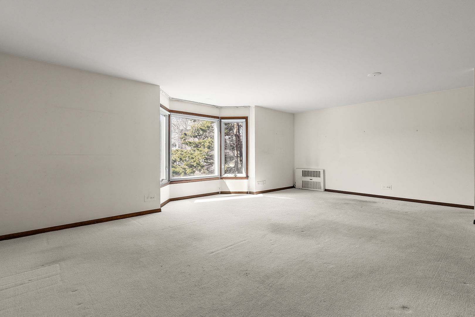 2500 Archbury Lane Unit: 1A