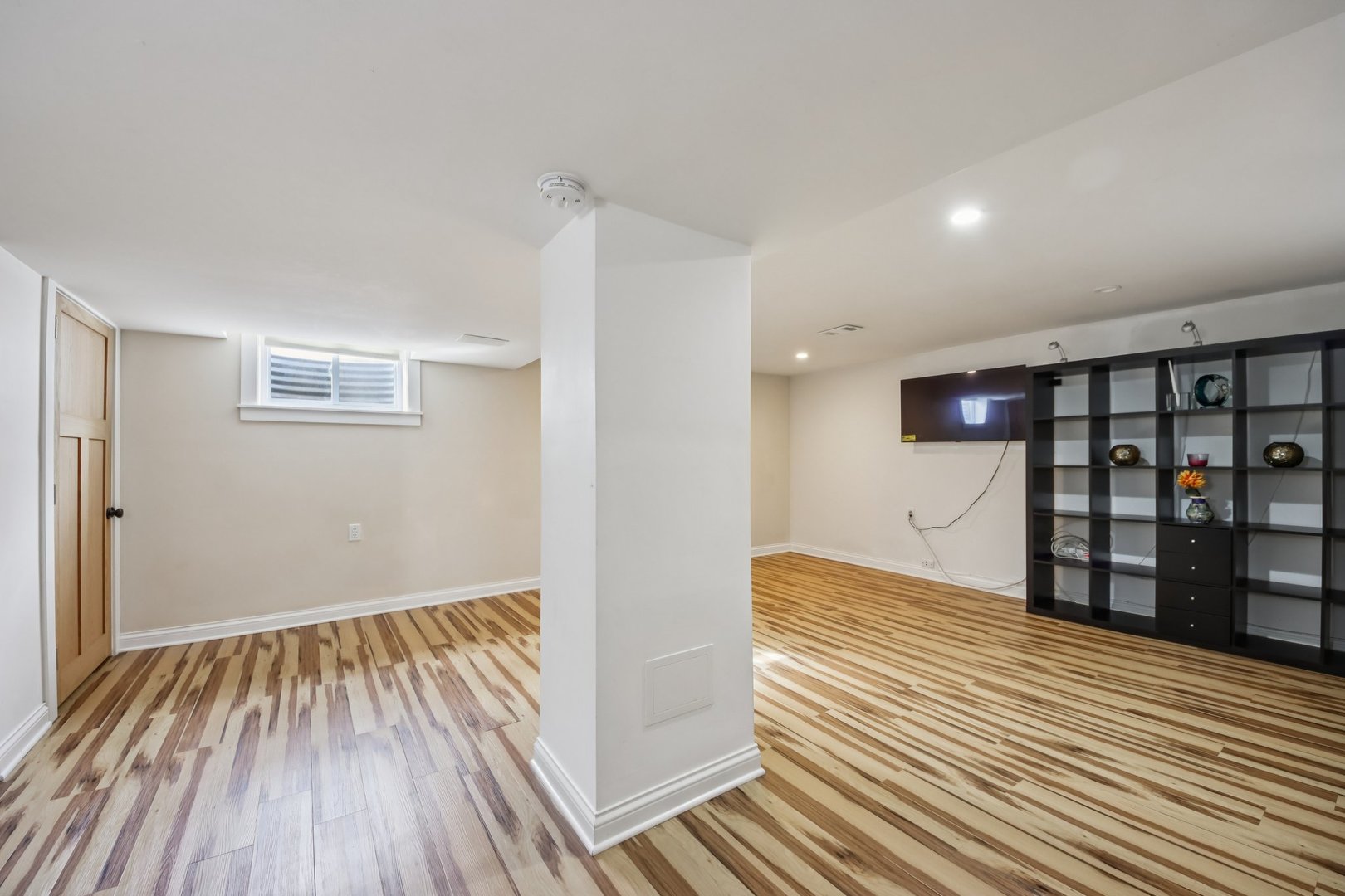 6601 N Trumbull Avenue