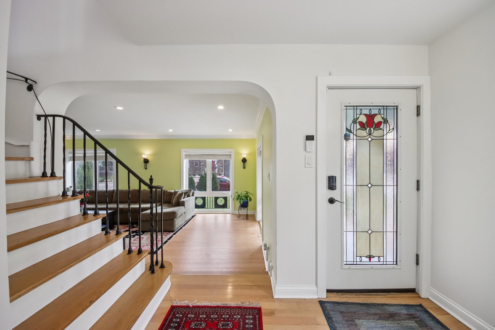 6601 N Trumbull Avenue