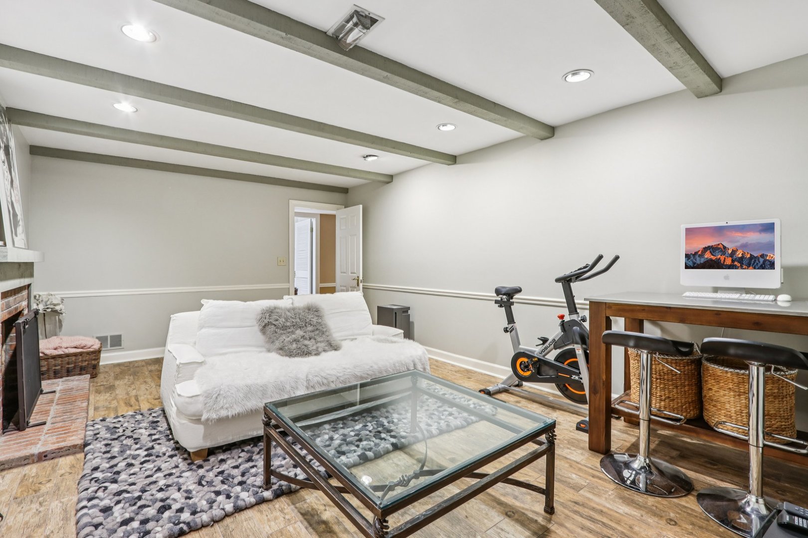 19 Landmark Avenue Unit: 19