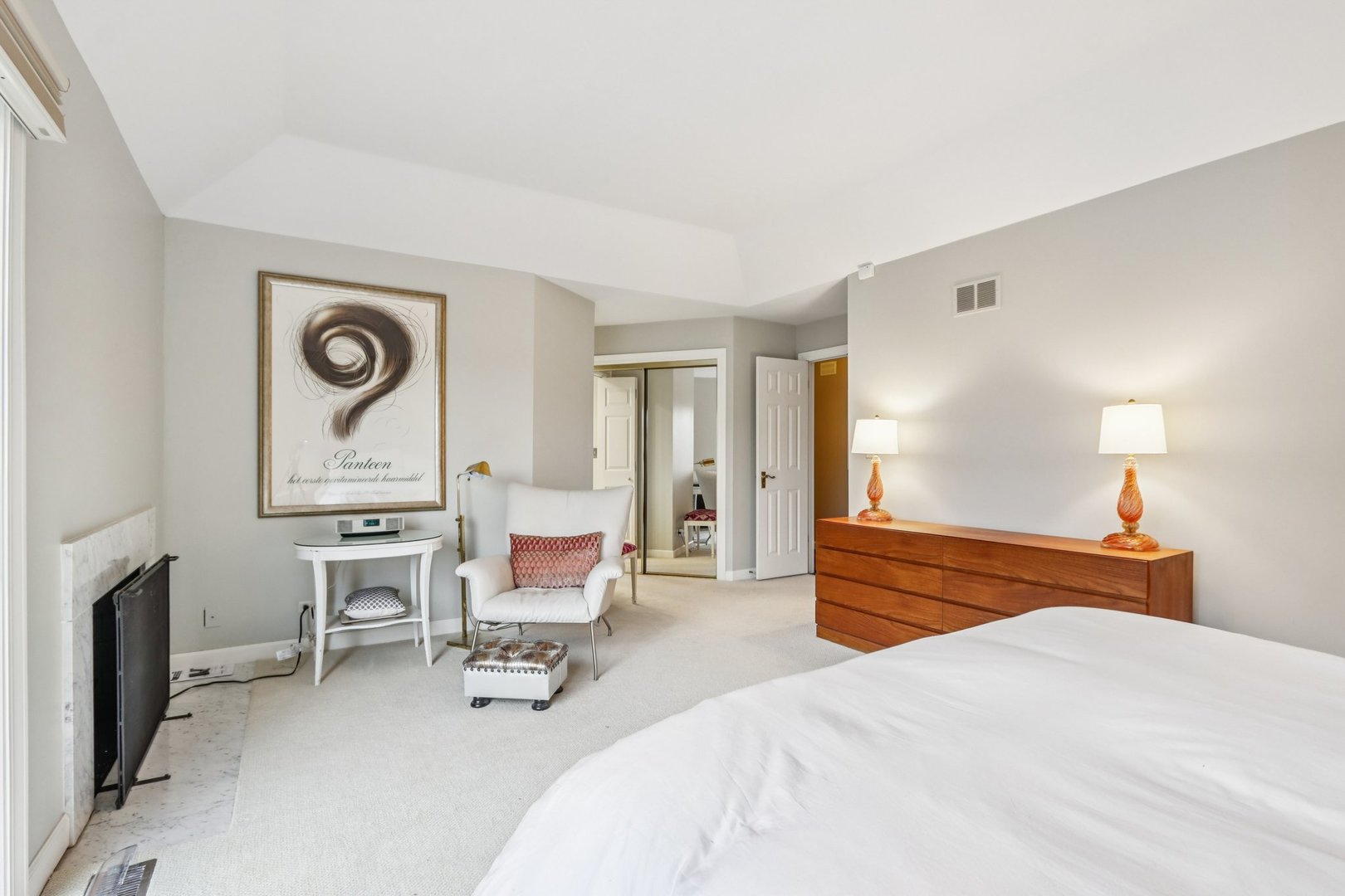 19 Landmark Avenue Unit: 19