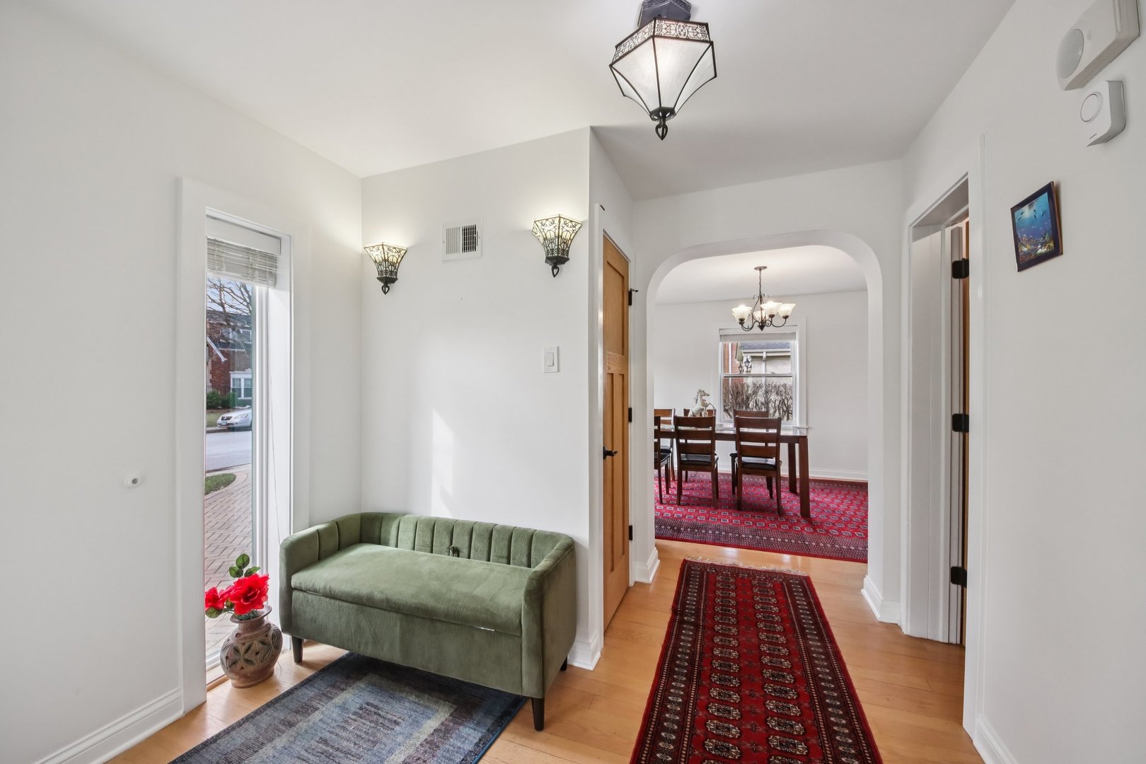 6601 N Trumbull Avenue