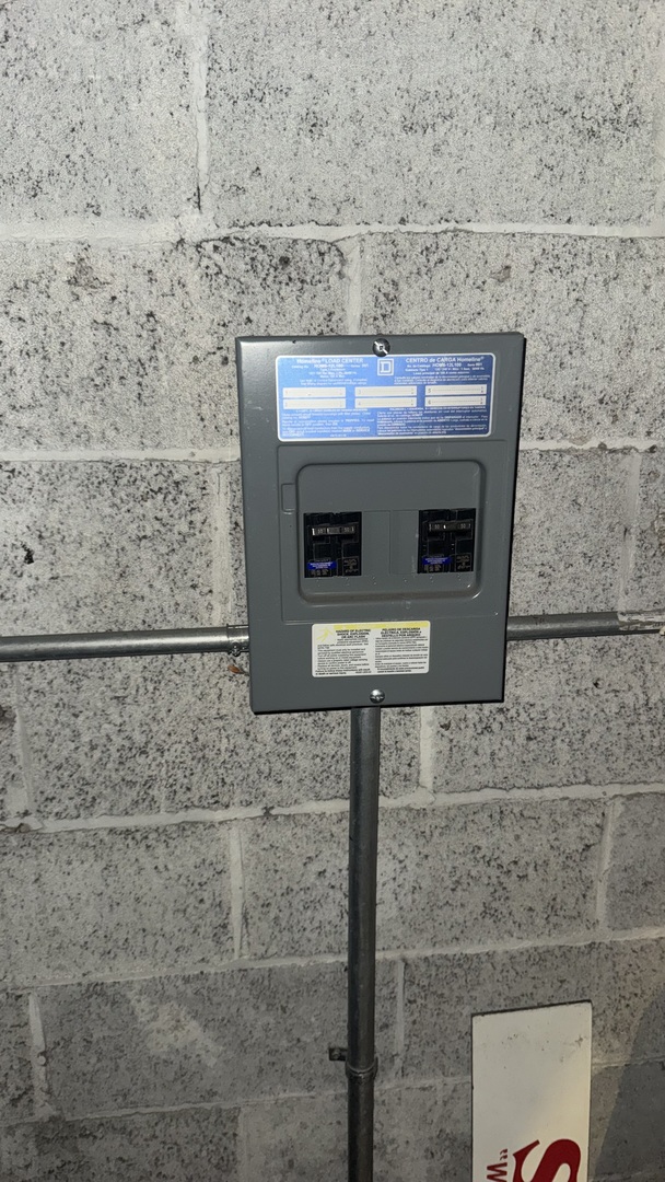 6601 N Trumbull Avenue