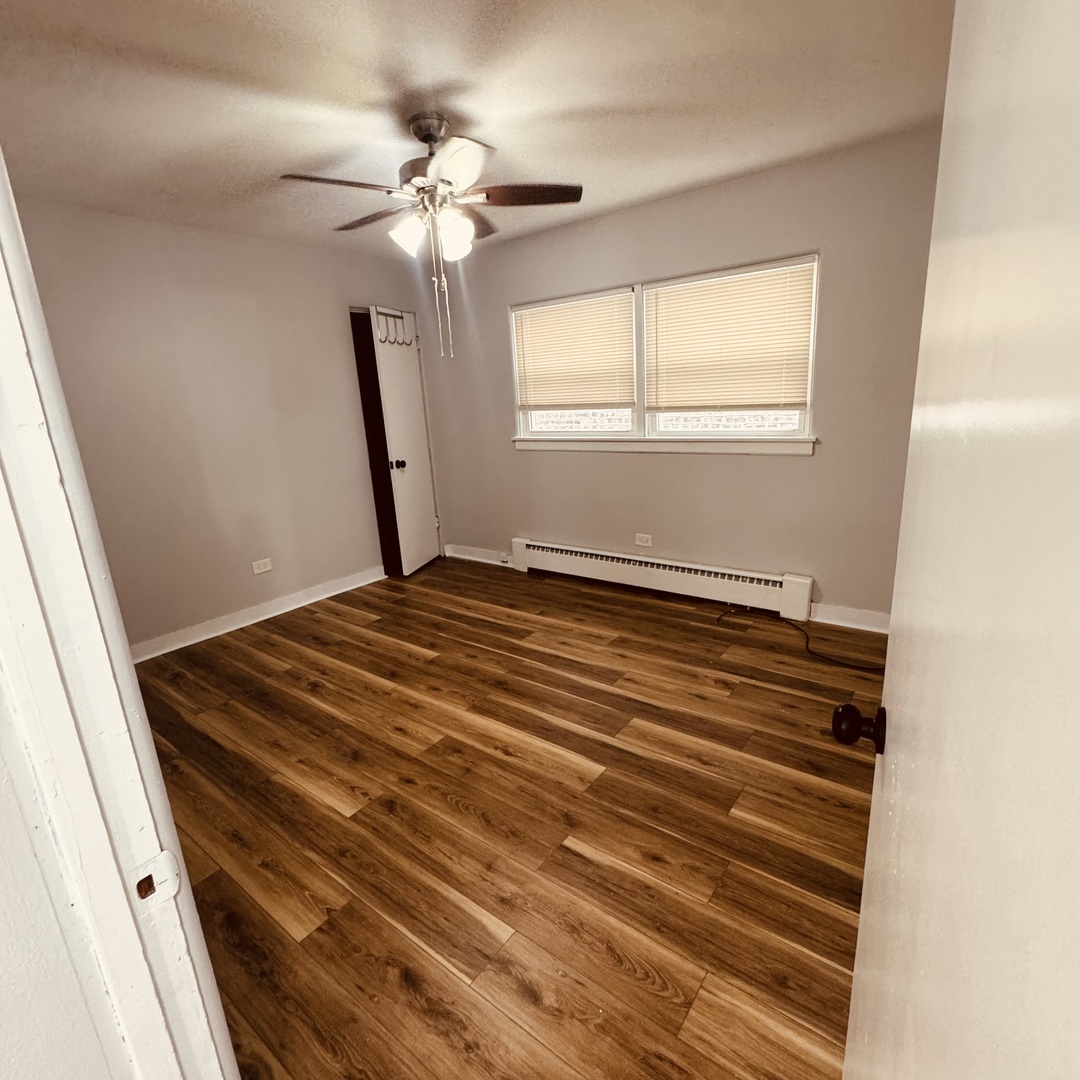 5544 N Campbell Avenue Unit: 1C