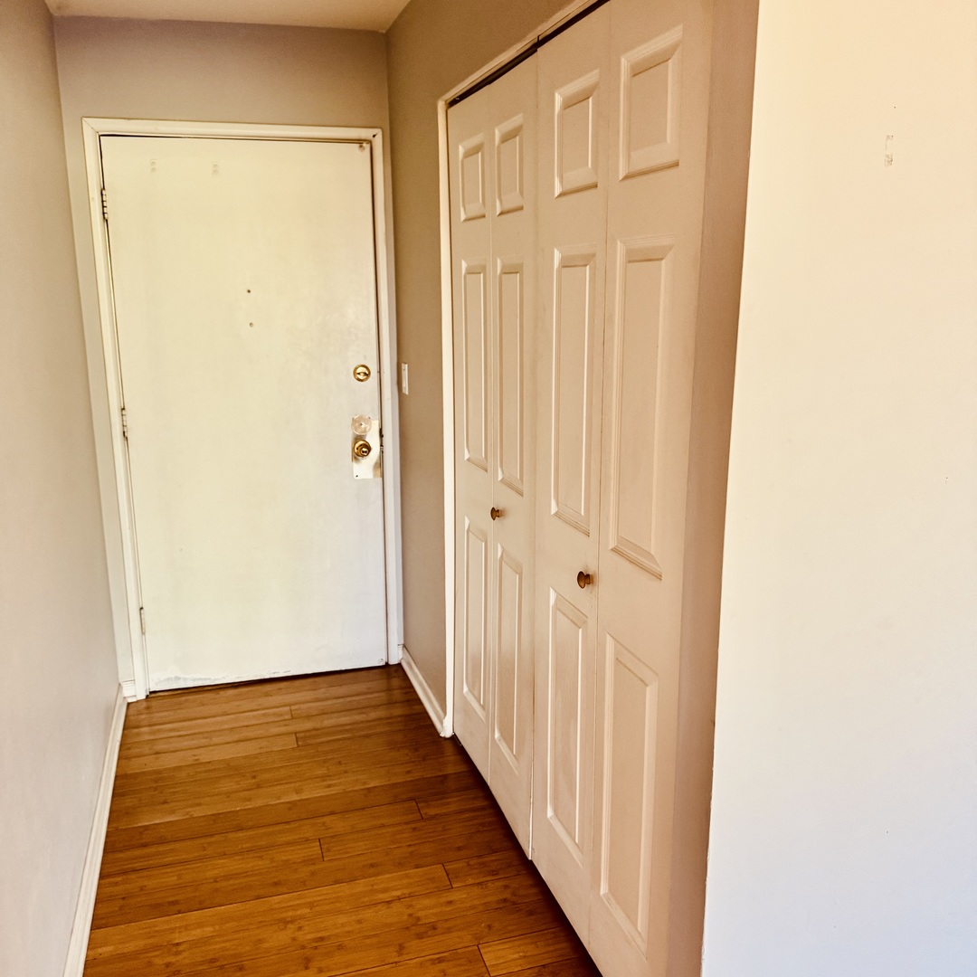 5306 N Cumberland Avenue Unit: 507