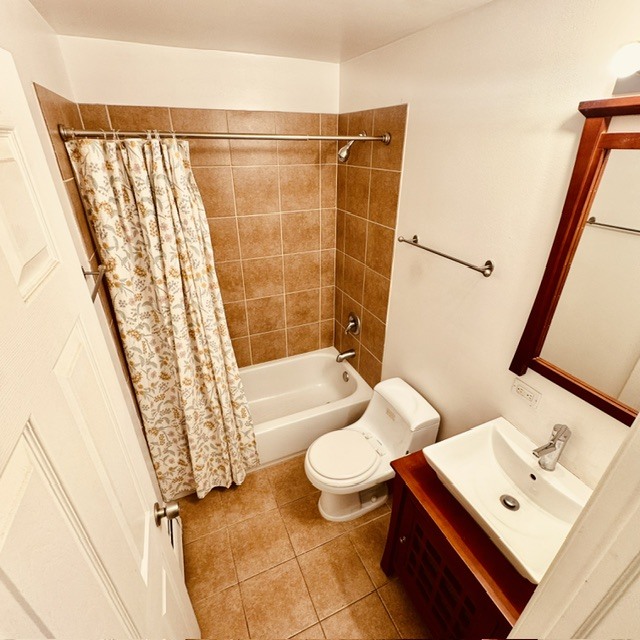 5306 N Cumberland Avenue Unit: 507