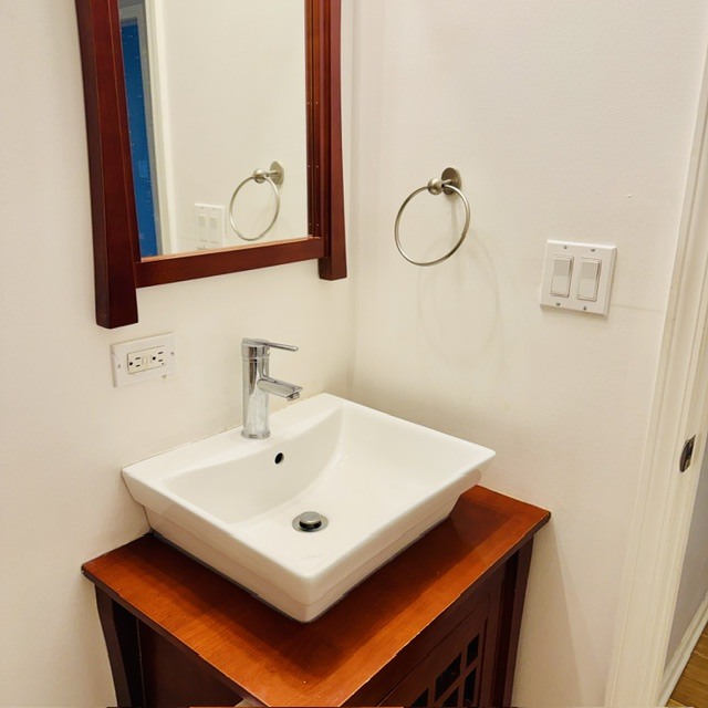 5306 N Cumberland Avenue Unit: 507