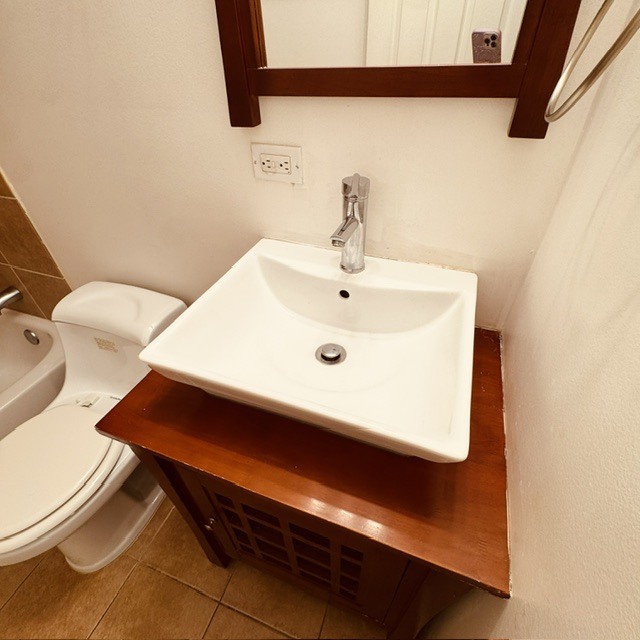 5306 N Cumberland Avenue Unit: 507