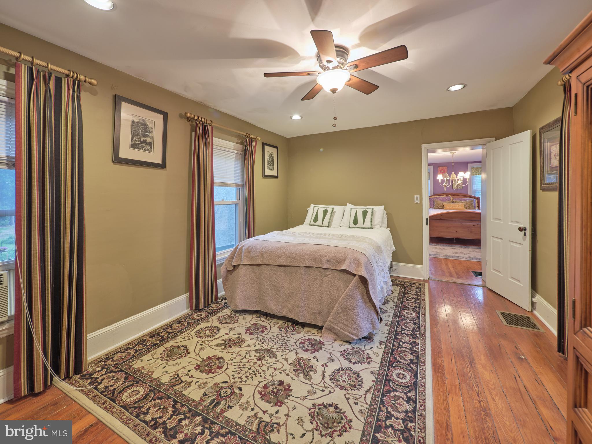 1090 Almshouse Rd