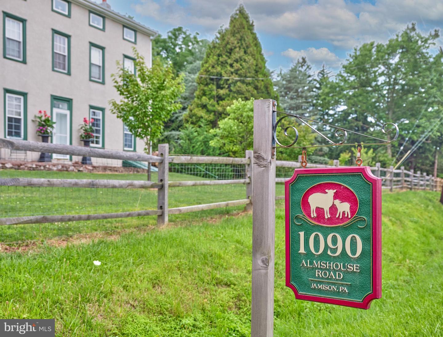 1090 Almshouse Rd
