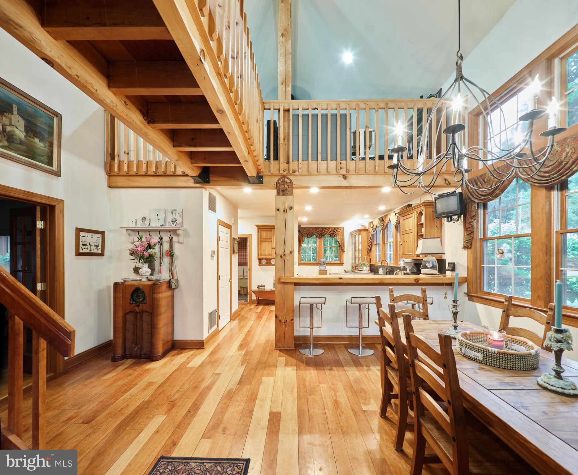 1090 Almshouse Rd