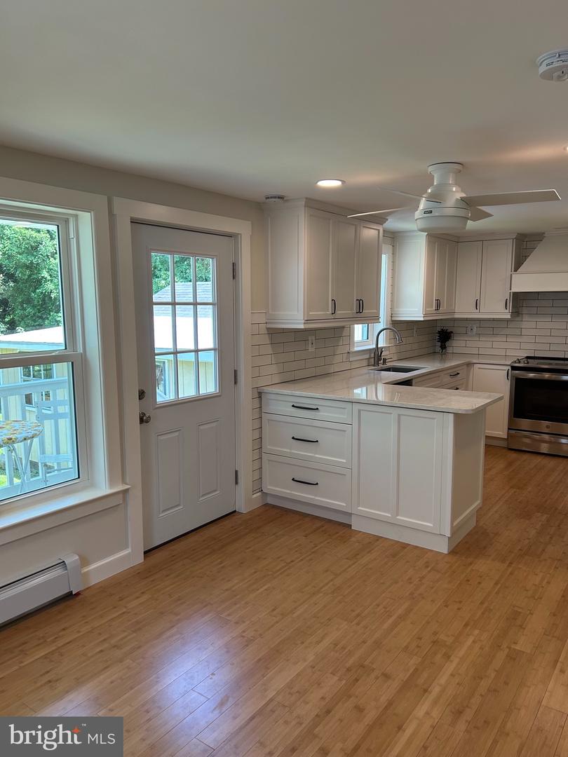56 N Edgewater Ave