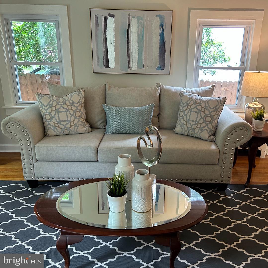 56 N Edgewater Ave