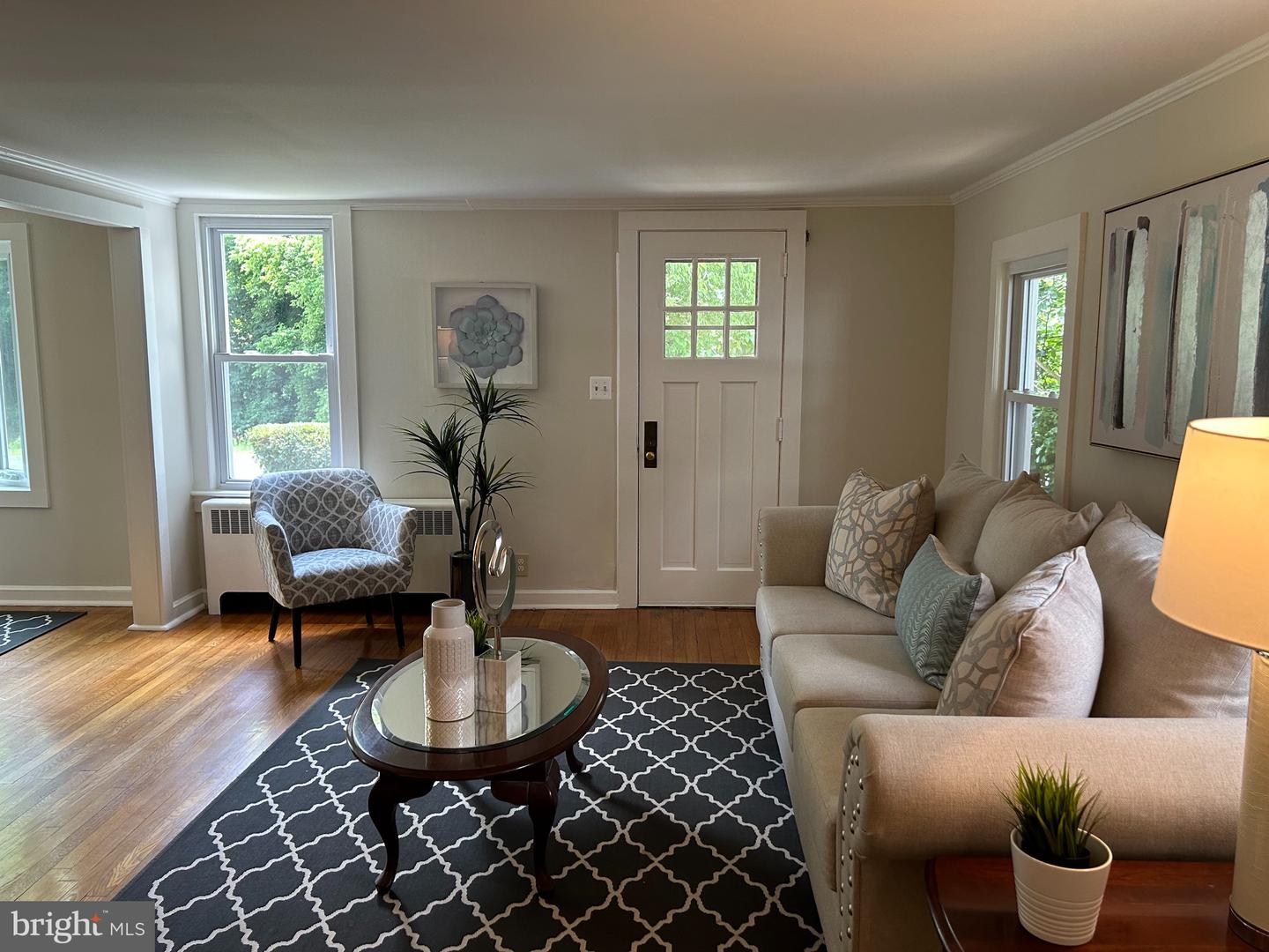 56 N Edgewater Ave