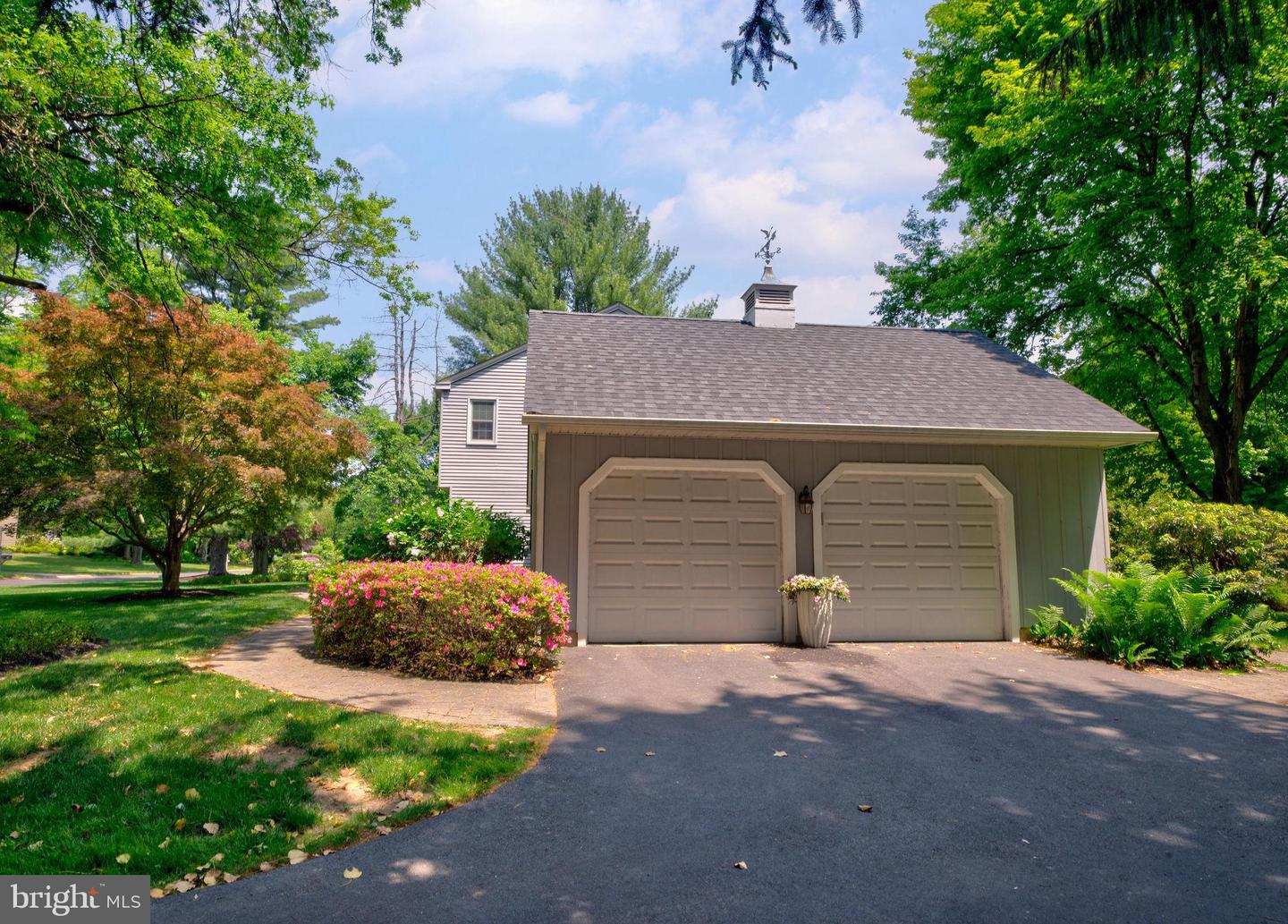 62 Countryside Dr