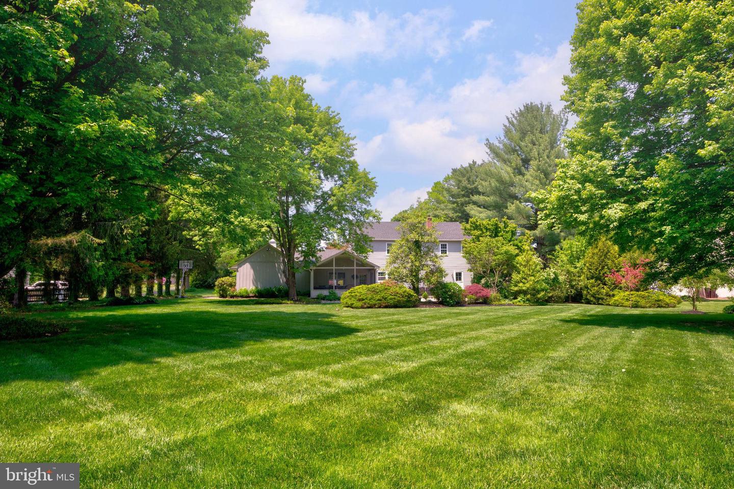 62 Countryside Dr